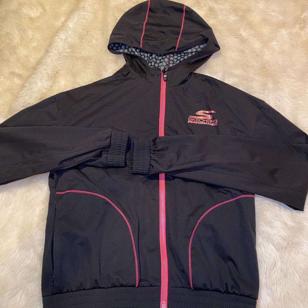 Skechers Performance Windbreaker